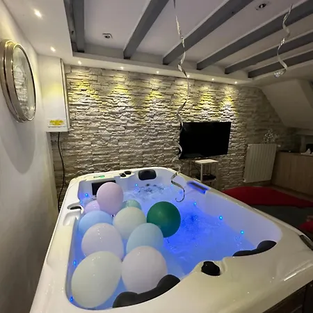 Maison Avec Jacuzzi 公寓 Maisdon-sur-Sevre